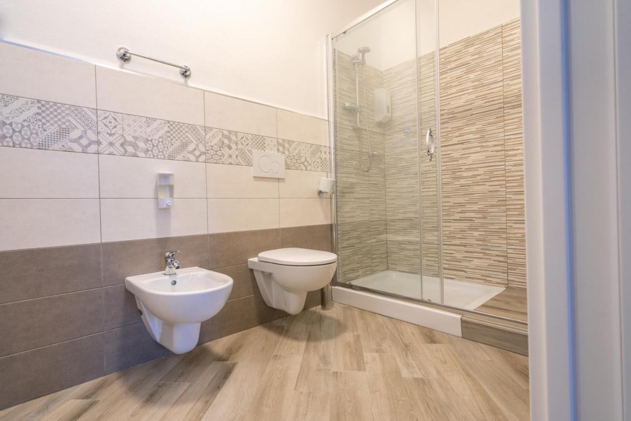 Domoblu Camere In Centro Tortolì Екстериор снимка