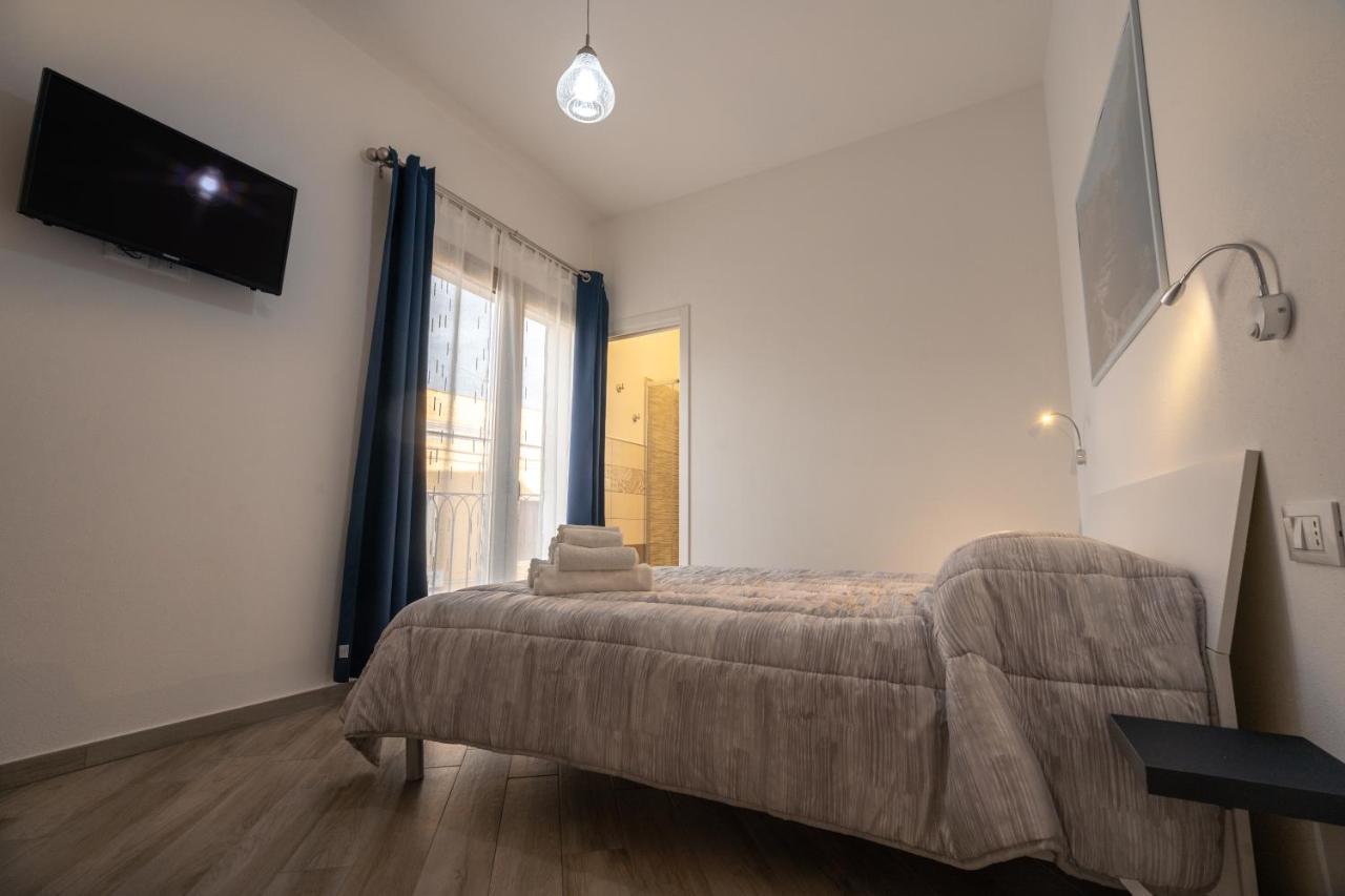 Domoblu Camere In Centro Tortolì Екстериор снимка