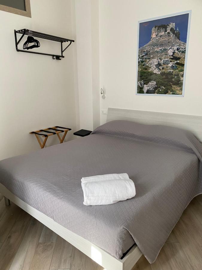 Domoblu Camere In Centro Tortolì Екстериор снимка
