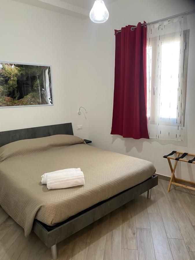Domoblu Camere In Centro Tortolì Екстериор снимка