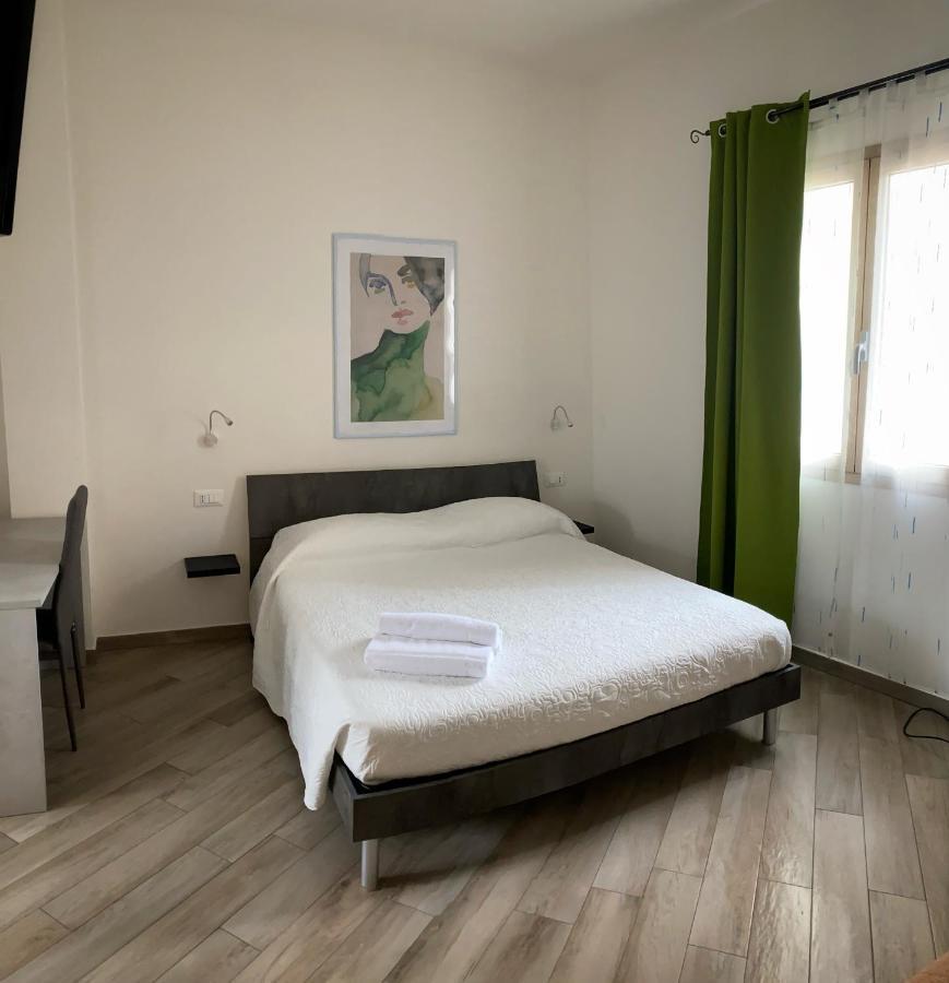 Domoblu Camere In Centro Tortolì Екстериор снимка